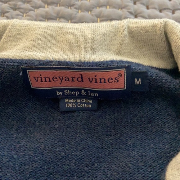 Men’s Vineyard Vines Quarter Zip - Size M - Picture 2 of 3